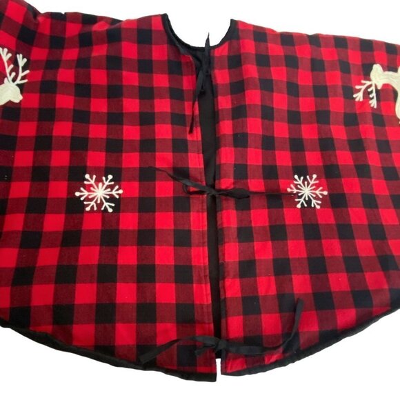 Buffalo Check Treeskirt Rustic Holiday Decor Reindeer Snowflakes - Picture 3 of 10